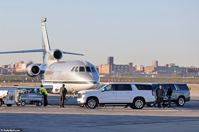 BREAKING NEWS: Fox News Reports That Taylor Swift Just Announced Few Minutes Ago that She is Carrying Travis Kelce’s Baby; The Chiefs’ TE is Reportedly on His Way to Zurich to Confirm the Good News